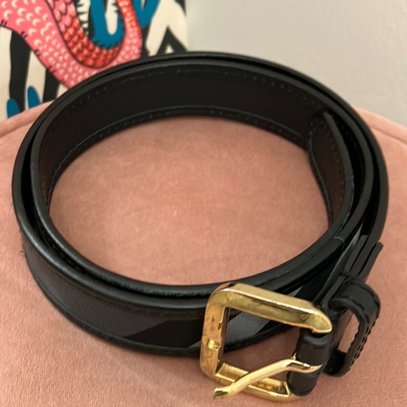 Burberry belt - Picture 1 of 5